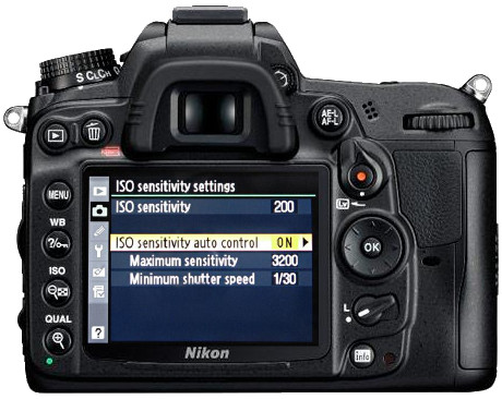 Nikon D7000 sau Nikon D5100. Tu ce ai alege?