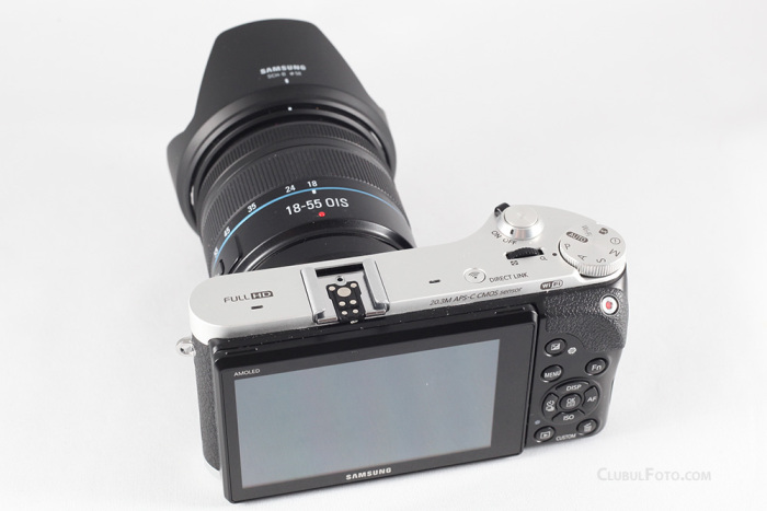 Samsung NX300