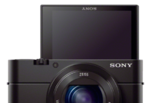 Sony RX100 M3 cu ecran rabatabil vertical